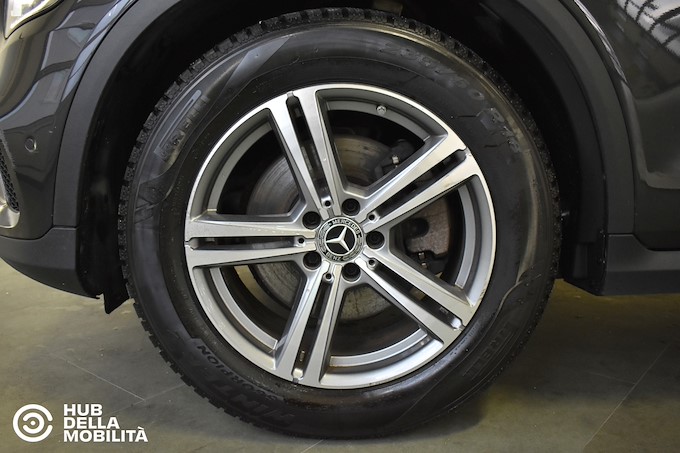 MERCEDES-BENZ GLC 220 d 4Matic Sport